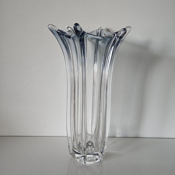 Wazon wysoki piękny