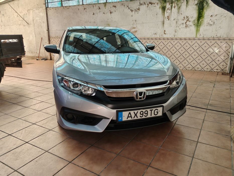 Honda Civic 1.5 I-VTEC Turbo 1498cm3  182CV
