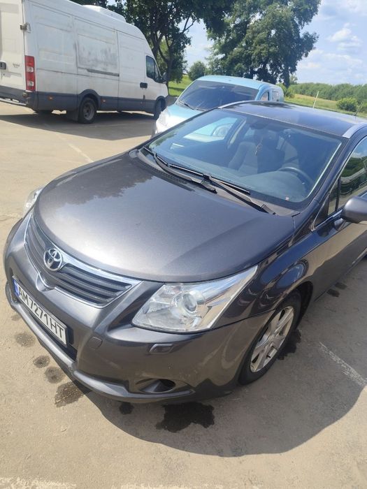 Toyota Avensis 2010