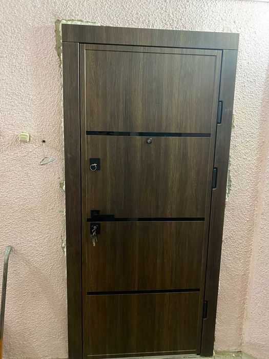 Входные двери уличные наружные в дом вхідні двері вуличні будинок' дім