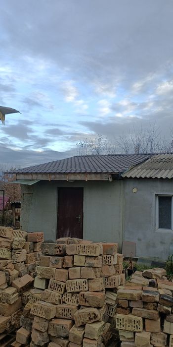 Профнастил,  паркан, покрівля металочерепиця