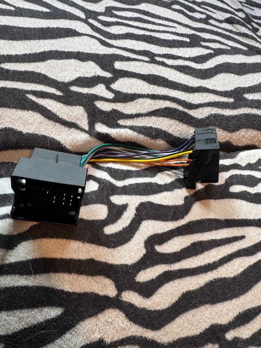 Radio VW MIB2 PQ STD2 wersja z DAB wraz z całym zestawem do retrofit