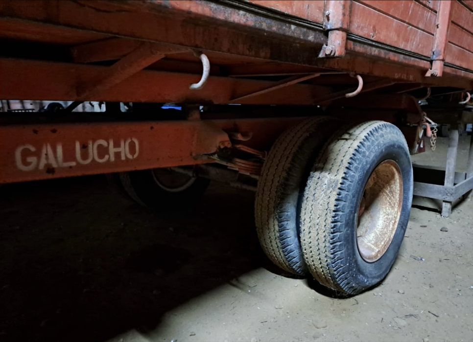 Reboque Agricola Galucho - Rodado e Taipal duplos