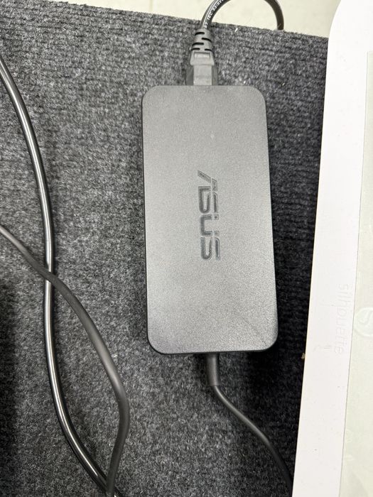 Ноутбук Asus i7 GTX