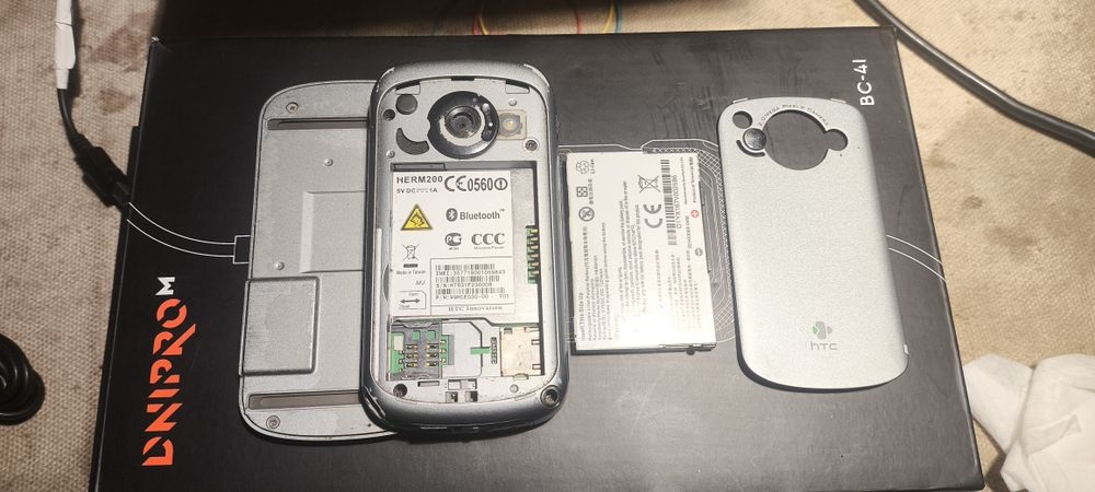 HTC herm 200  500 грн