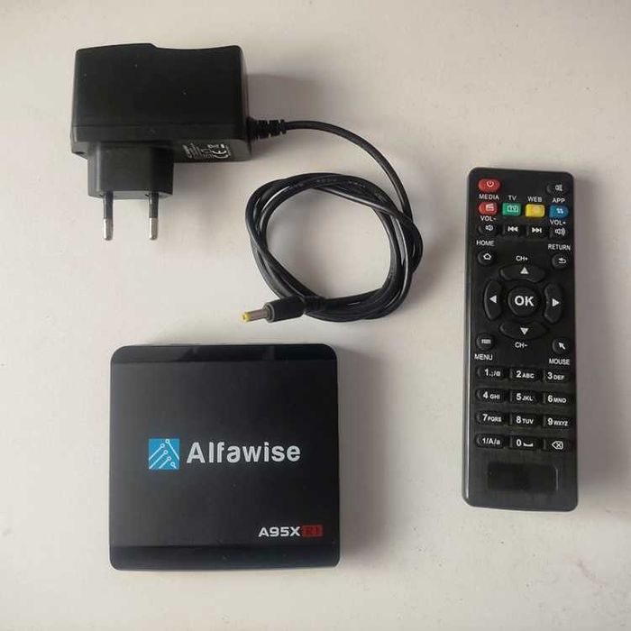 Box Alfawise A95X R1 1Gb Ram 8Gb Rom Rockchip 3229