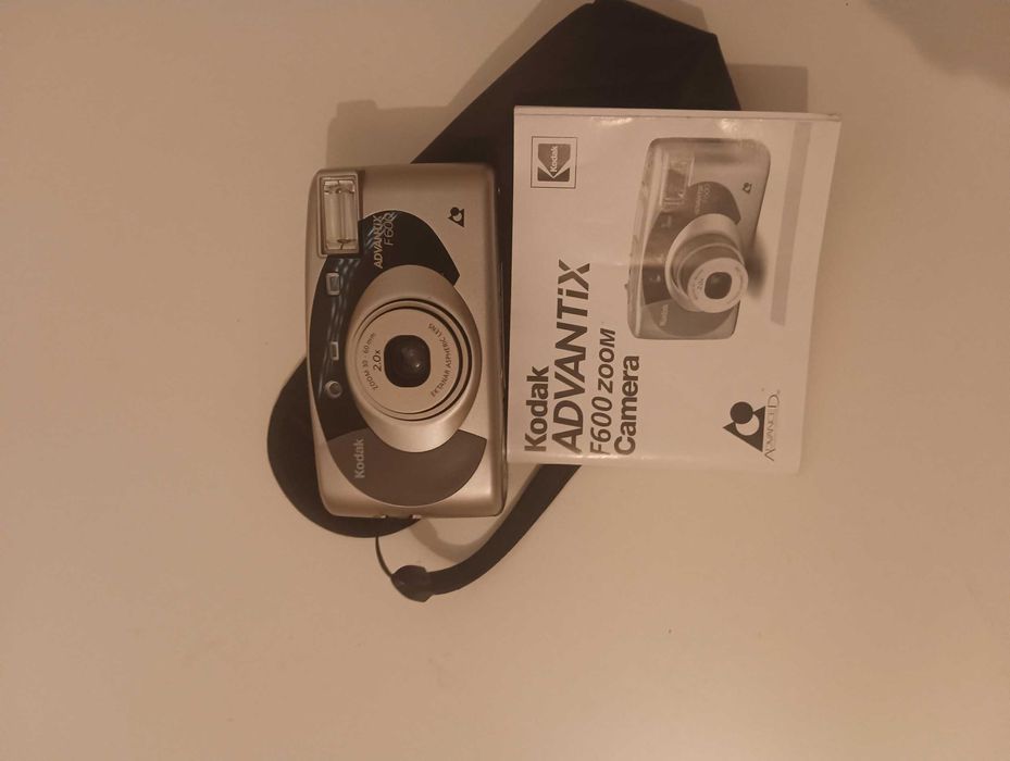 Kodak Advantix F600 câmera compacta com bolsa e manual