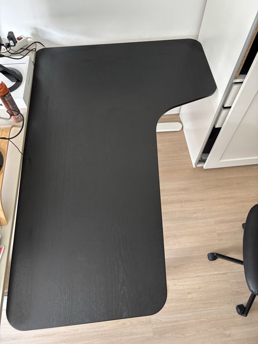 Secretaria Escritório preta IKEA