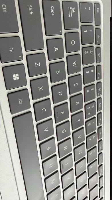 Microsoft Surface Laptop Studio 14,4" i5 16GB/512GB iGPU gwarancja
