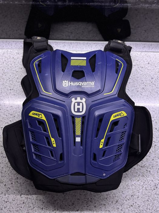 Панцир Leatt 4.5 Husqvarna