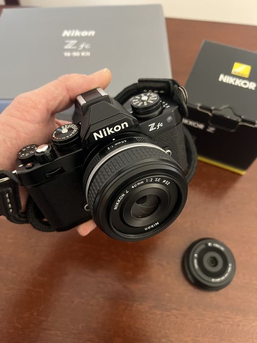 (Reservado) Nikon ZFC com Nikon 40 e Viltrox 28