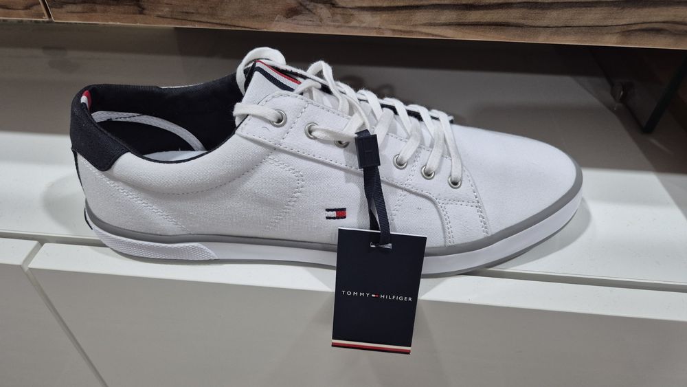 Ténis Tommy Hilfiger