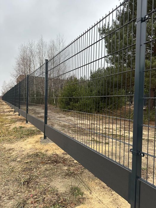 Ogrodzenie Panelowe 3D Komplet do montażu Panel Słupek Podmurówka Transport