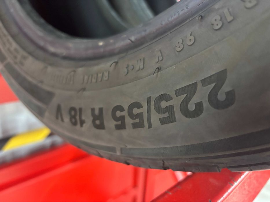 225-55-R18 CONTINENTAL комплект 4 штуки летней резины GERMANY 2023