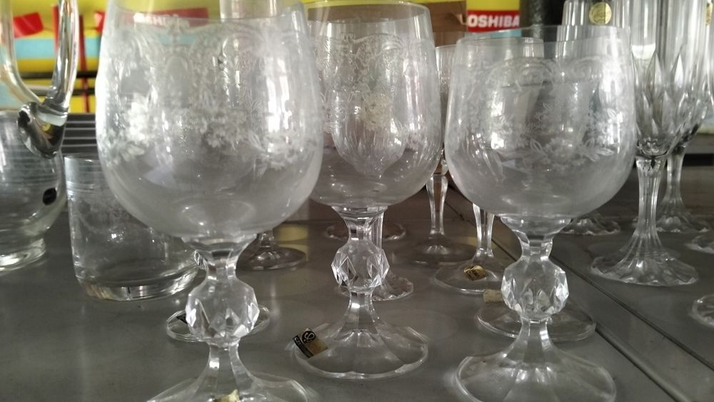 Serviço de copos de cristal