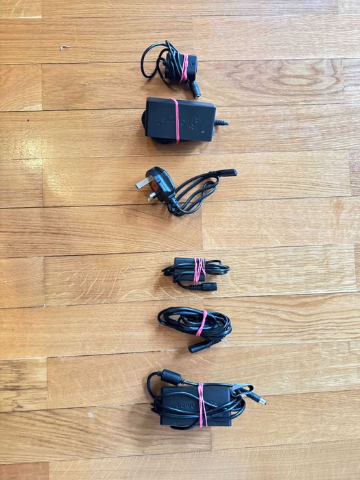 Gonine AC-PW20 Adaptador de alimentação CA NP-FW50