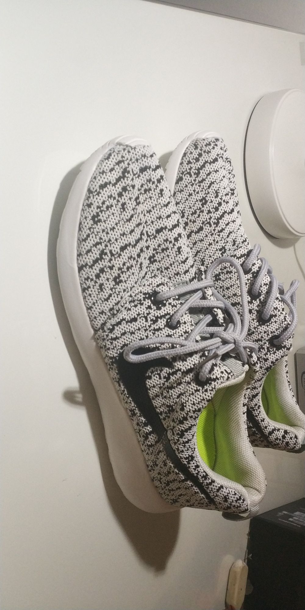 Nike estilo clearance yeezy
