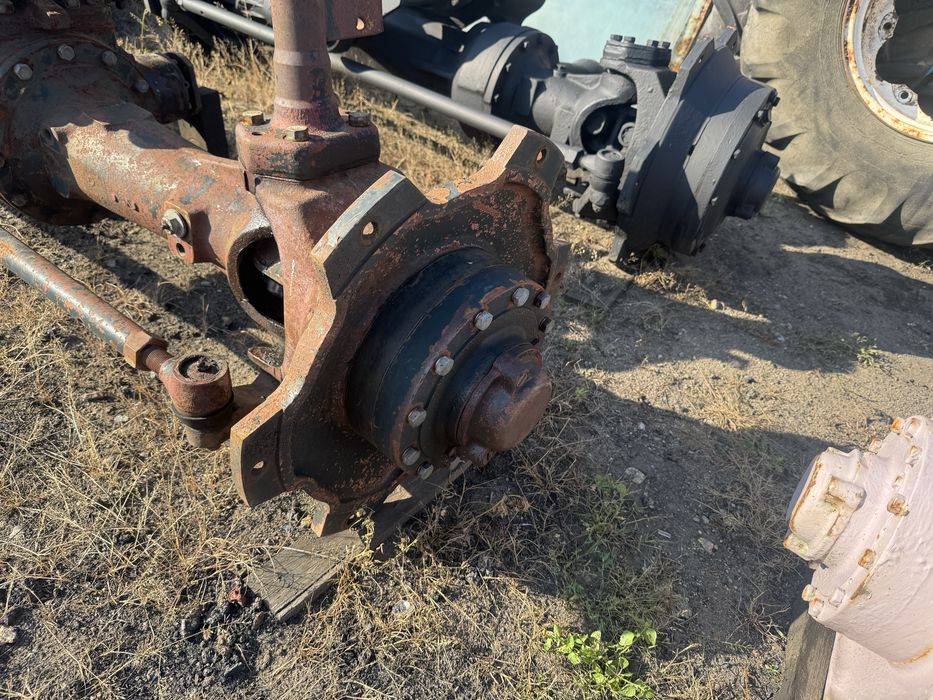 Zwolnica przedniego napędu Zetor 7245/6245/7745/7045/6045