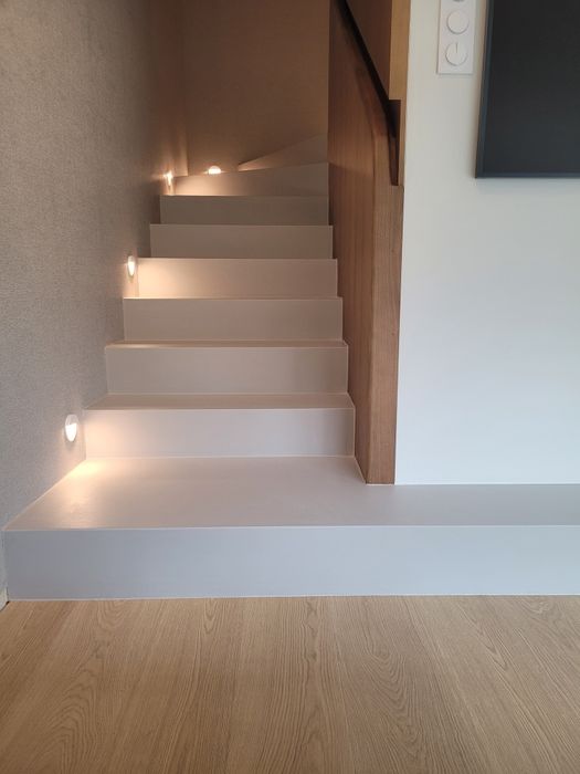 Mikrocement – schody, podłogi i posadzki | Łódź, Zgierz, woj. łódzkie