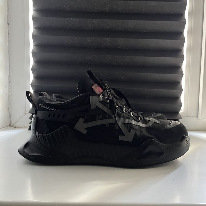 Кроссовки Off White Oddysey 1000
