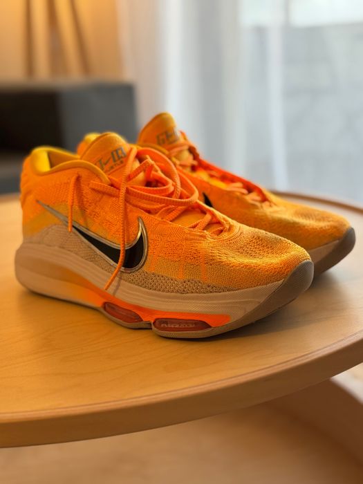 Nike GT Hustle 3 “Laser Orange”