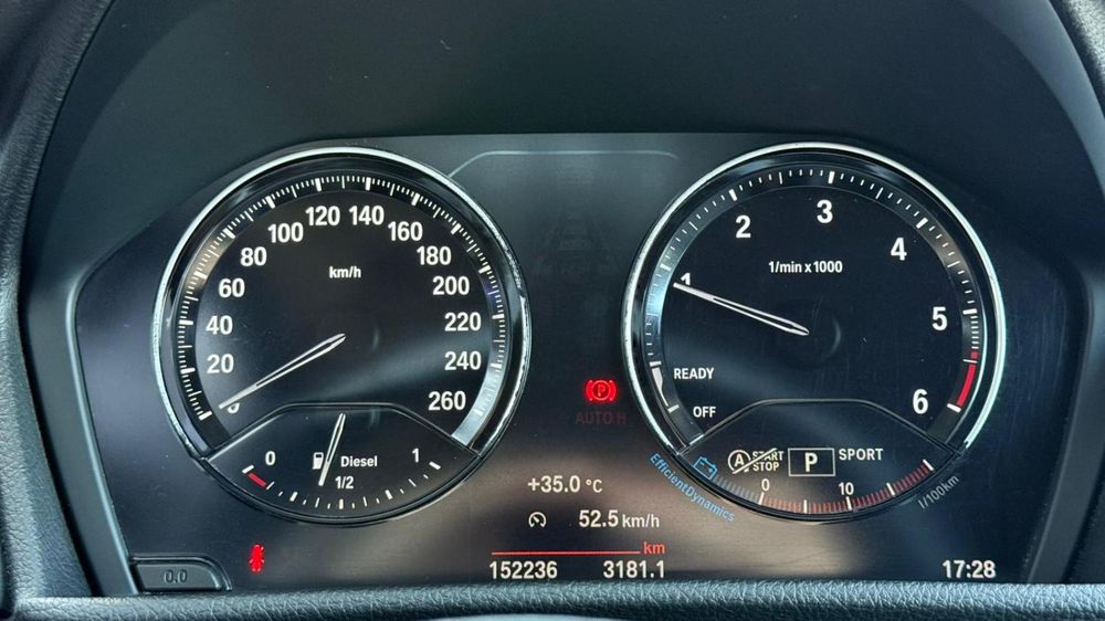 BMW 216 Gran Tourer — fotografia 11