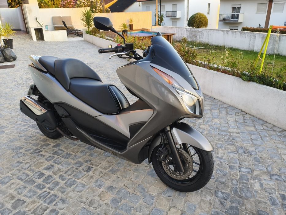 Scooter Honda FORZA 300 + novas fotos