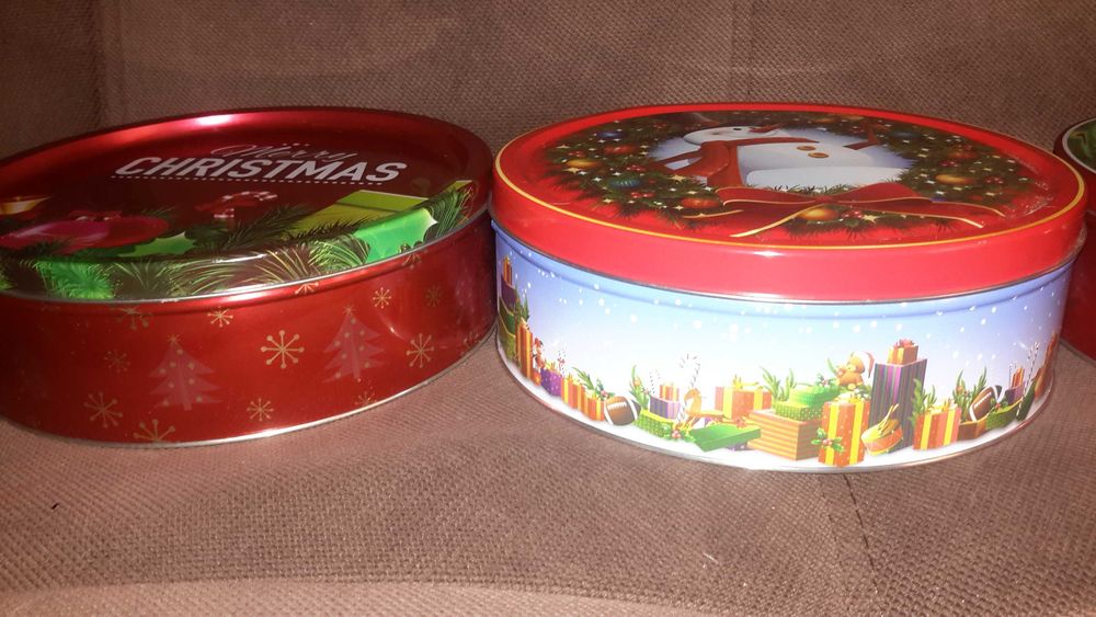 Коробка подарункова, металева, кругла, новорічна Merry Christmas