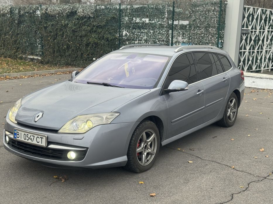 Ranault Laguna3 гарний стан