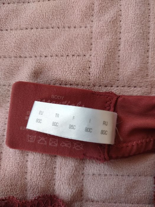 Biustonosz stanik miękki