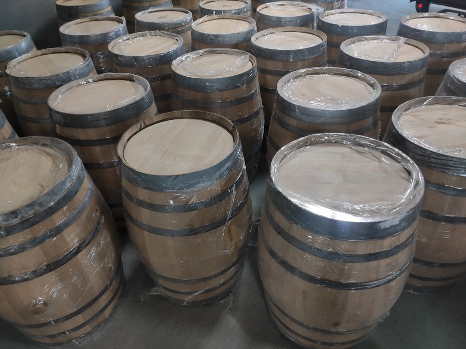 Barricas madeira de carvalho recuperadas 225L