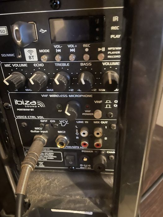 Coluna/amplificador + microfone