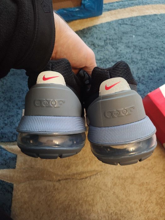 Nike Air MAX PULSE 45
