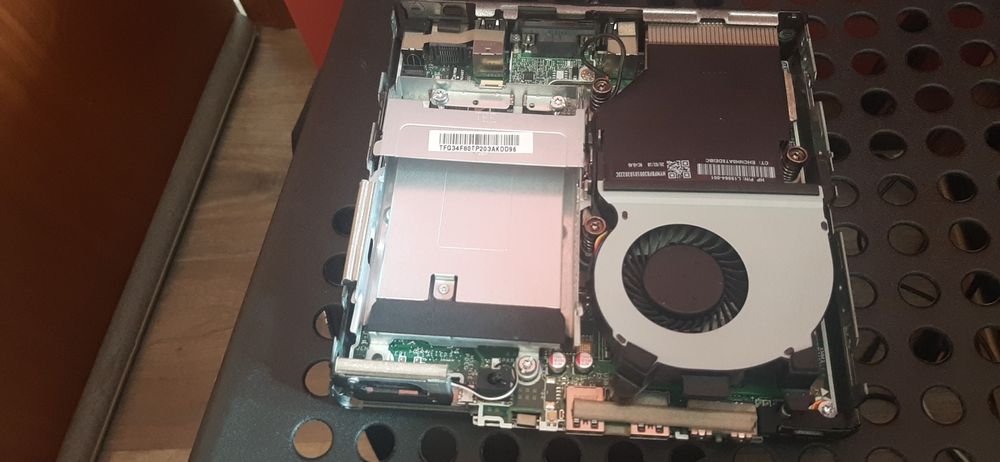 HP Prodesk 400 G5, sem CPU, board com avaria