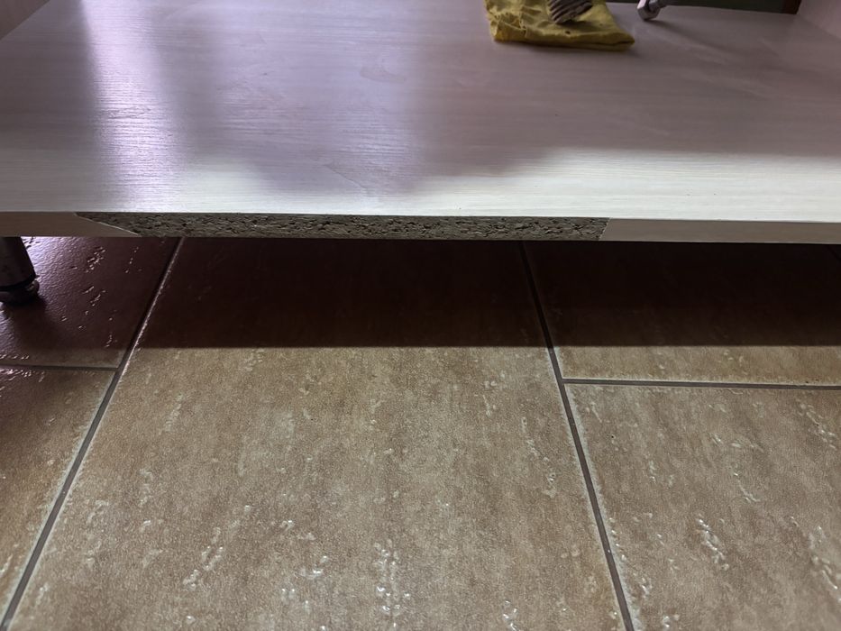 Тумба на кухню із  мийкою та змішувачем