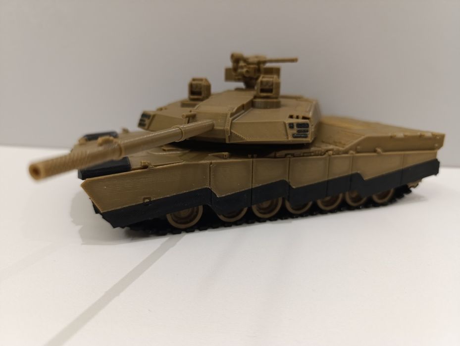 Модель танку Abrams X 1:35