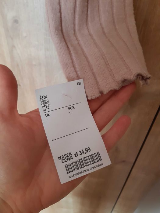 Przejściowy krótki sweterek Crop Top Gina Tricot