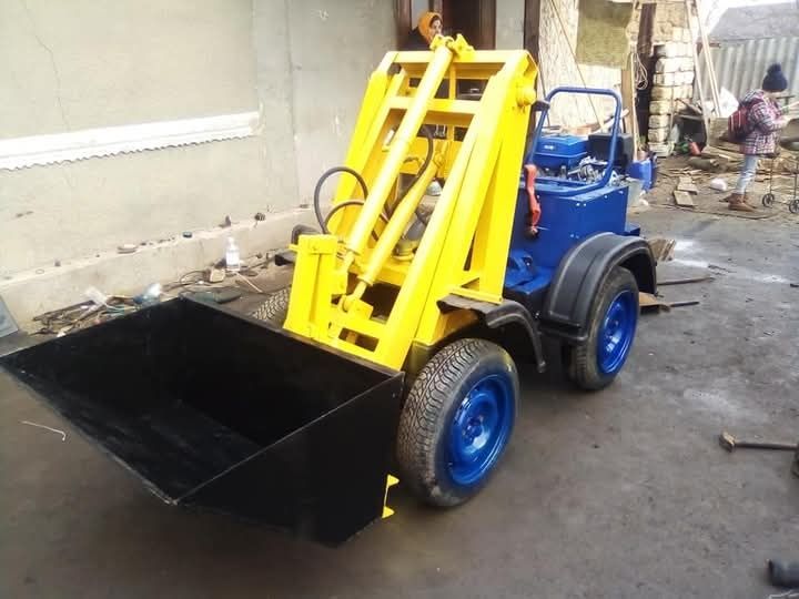 Продаю міні-погрузчик