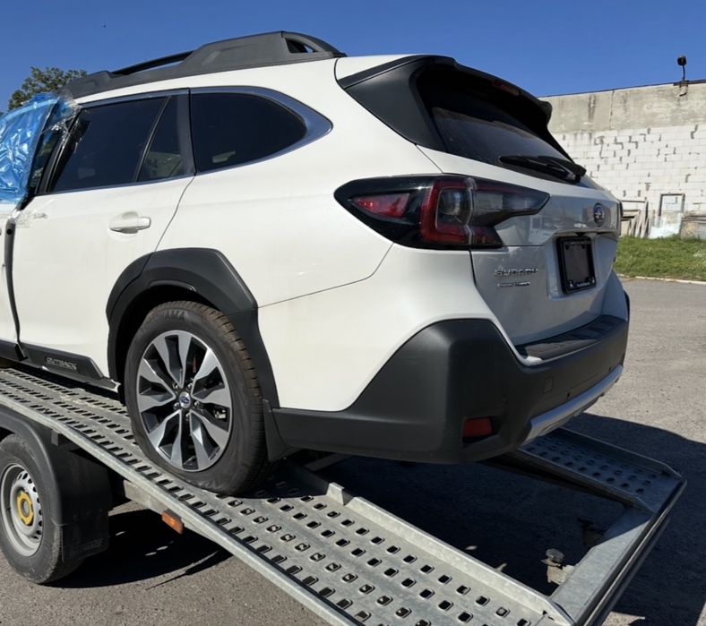 Розборка шрот Subaru Outback b16 bt 2023 2024 2025 запчастини разборка