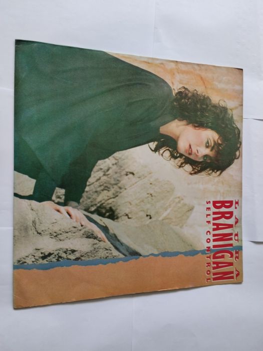 Laura Branigan"Self Control" em Vinil