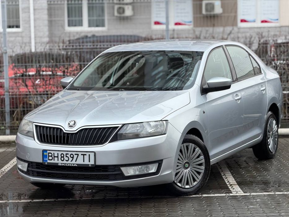 Продам Skoda Rapid 2013
