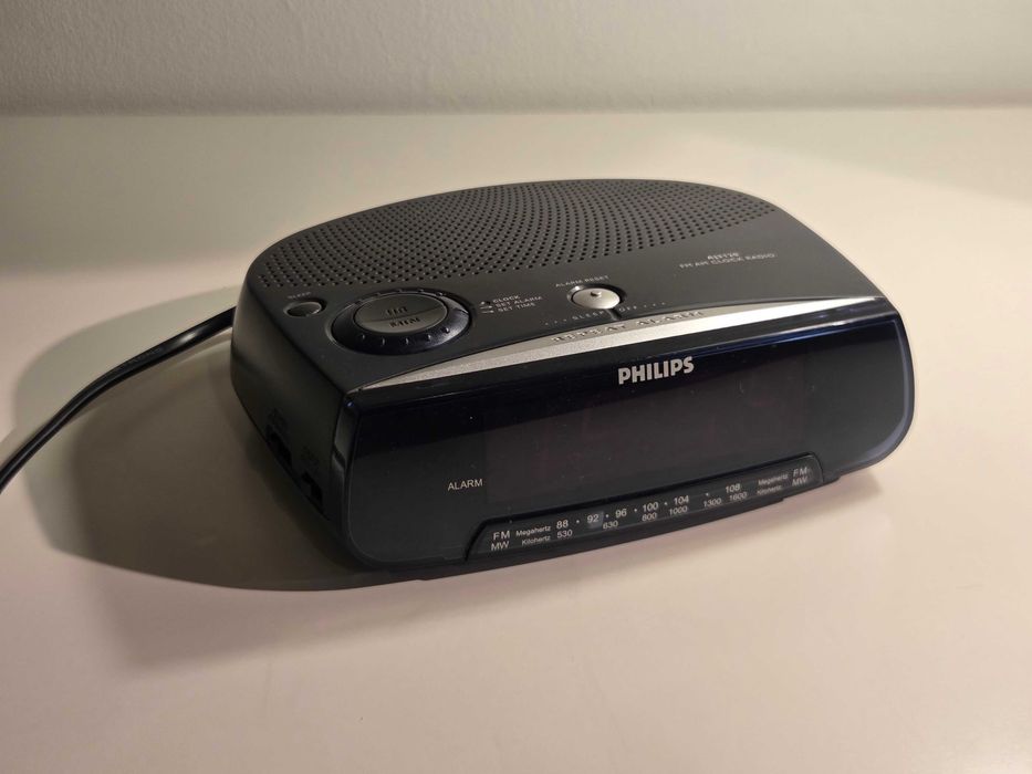 Radiobudzik Philips AJ3120