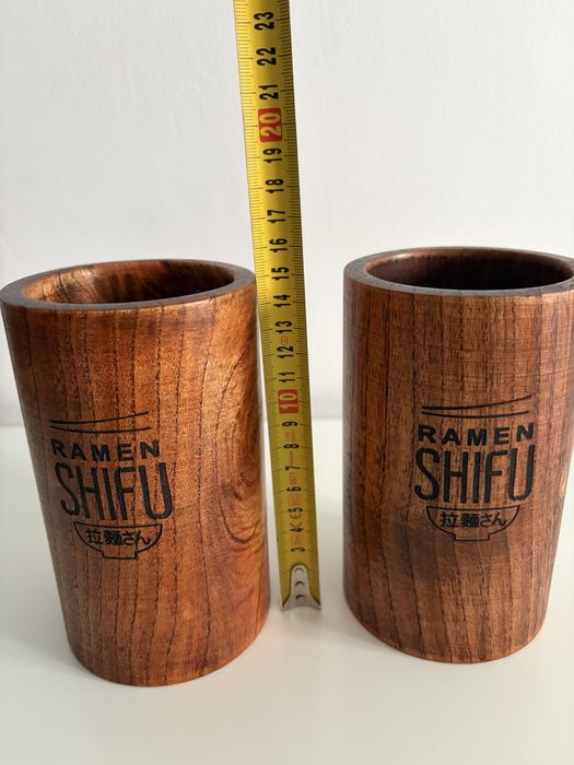 Suporte para pauzinhos em madeira maciça Ramen Shifu (Mestre do Ramen)