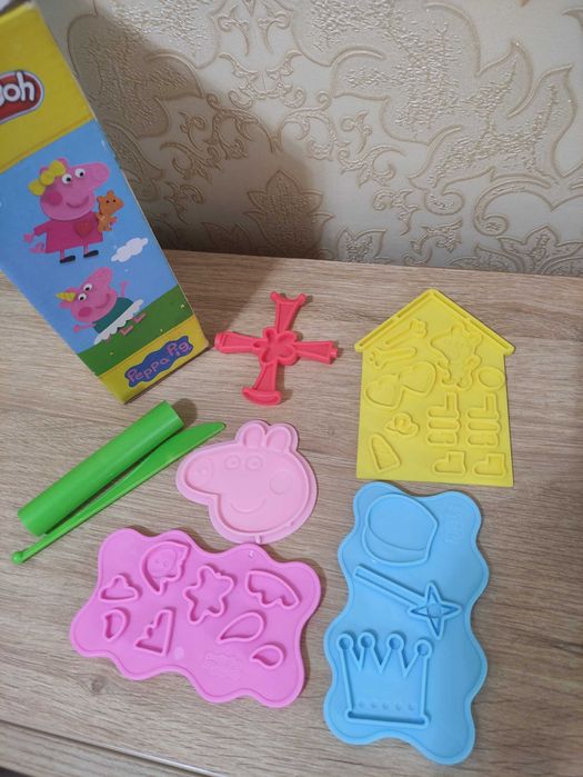 Play doh Свинка Пеппа формочки для ліплення Peppa pig плей до