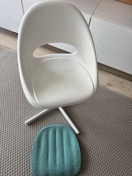 Ikea krzeslo biurowe dla dzieci