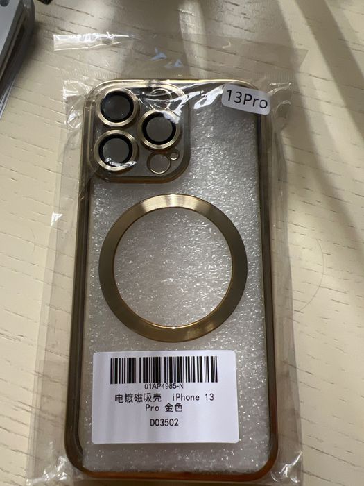 Чохол на iPhone 13 Pro