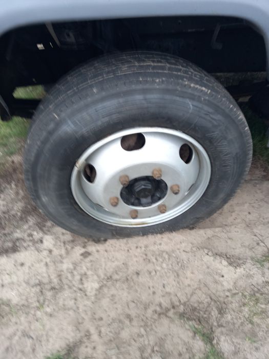 .Mersedes Vario 815D