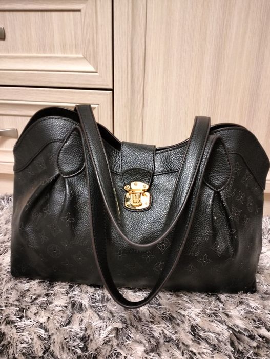 Шкіряна сумка Louis Vuitton