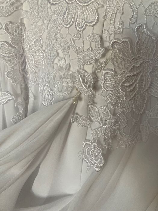 Piękna Sukienka ślubna