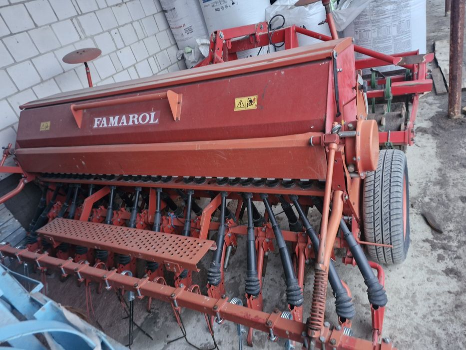 Zestaw uprawowo siewny famarol